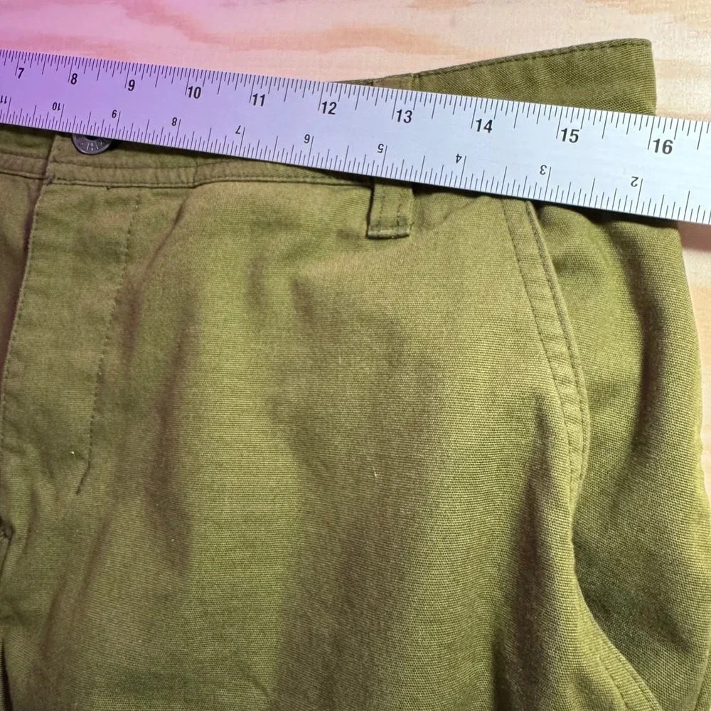 The North Face Pants‎ Mens 30 Short Olive Green Cotton Stretch Motion Hiking